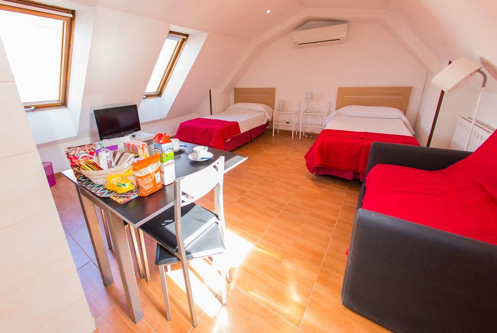 Apartamentos Madrid Centro 외부 사진