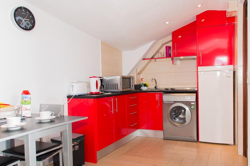 Apartamentos Madrid Centro 외부 사진