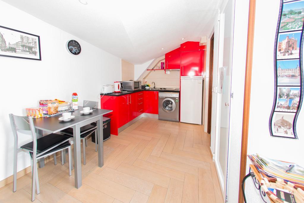 Apartamentos Madrid Centro 외부 사진