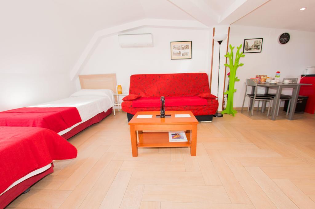 Apartamentos Madrid Centro 외부 사진
