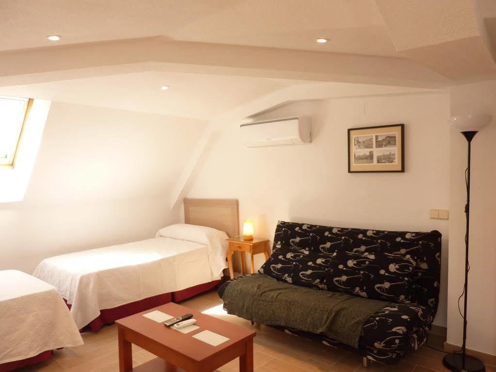 Apartamentos Madrid Centro 외부 사진
